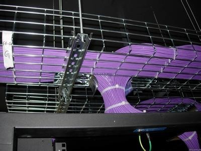 淄博龍奧電纜橋架批發(fā)供應梯式電纜橋架,鍍鋅電纜橋架,電纜橋架生產廠家,電纜橋架